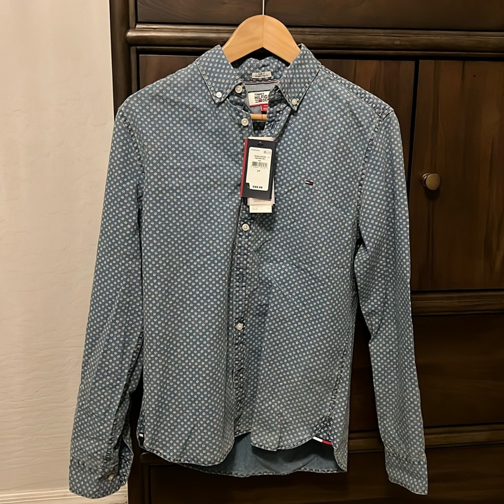 Men long sleeve shirt